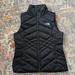 Black North face Vest